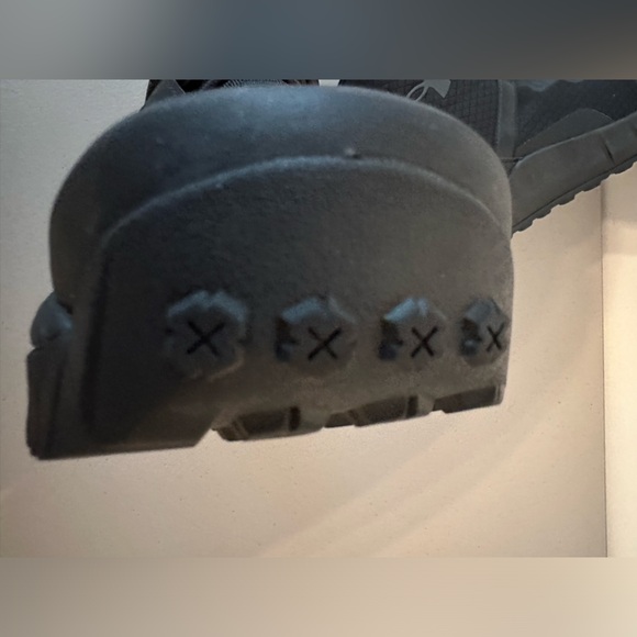 Under Armour Men's Boots - Picture 12 of 16